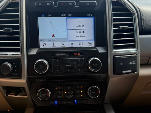 Used 2017 Ford F250 Lariat w/ Chrome Package AWD/4WD image 13