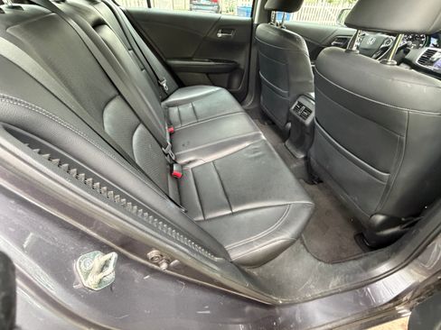 Used 2015 Honda Accord EX-L image 11