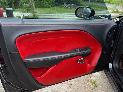 Used 2020 Dodge Challenger R/T Scat Pack RWD image 11