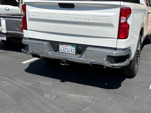 Used 2020 Chevrolet Silverado 1500 LTZ w/ LTZ Plus Package RWD image 13