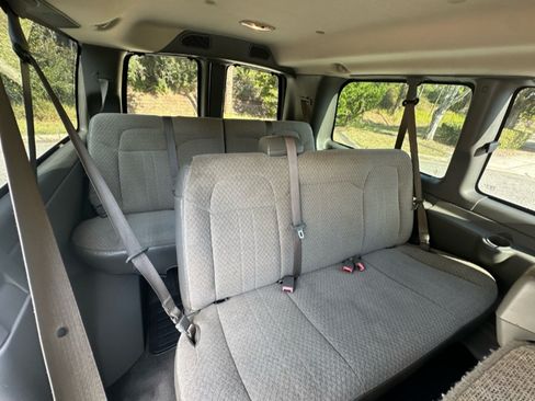 Used 2013 Chevrolet Express 2500 LT w/ LT Preferred Equipment Group image 17