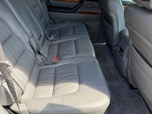 Used 2006 Lexus LX 470 470 Sport Utility 4D image 10