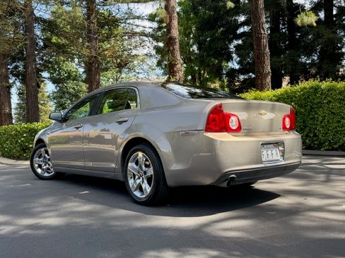 Used 2008 Chevrolet Malibu LT w/ Power Convenience Package image 4