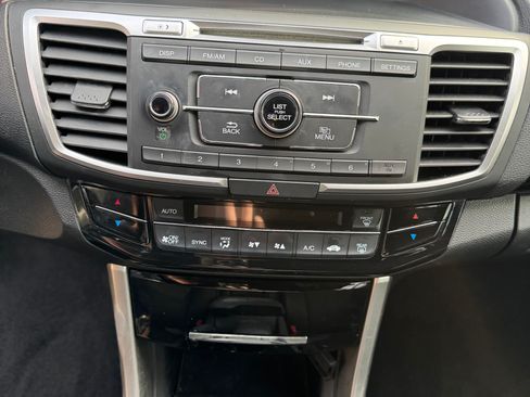 Used 2017 Honda Accord LX image 11