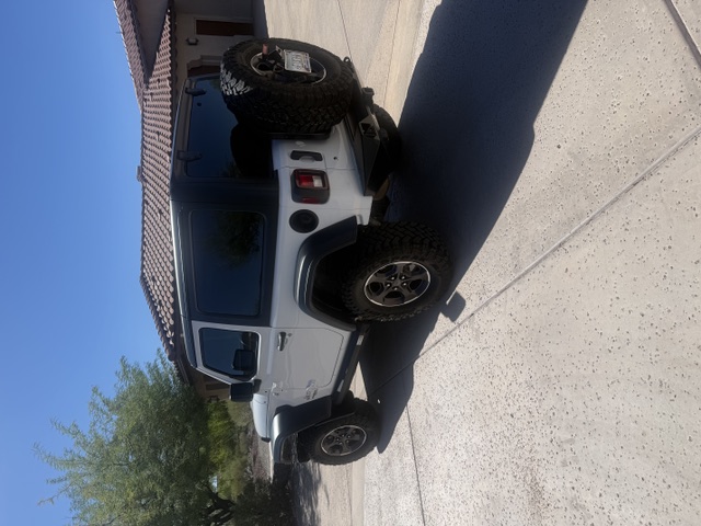 Used 2019 Jeep Wrangler Sport AWD/4WD image 5
