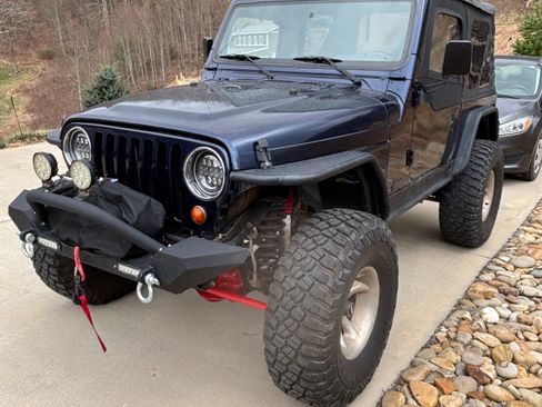 Used 1997 Jeep Wrangler Sport image 26