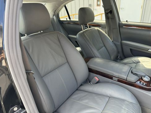 Used 2007 Mercedes-Benz S 550 image 16