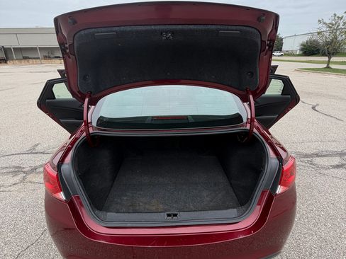 Used 2015 Chrysler 200 S w/ Comfort Group FWD image 21
