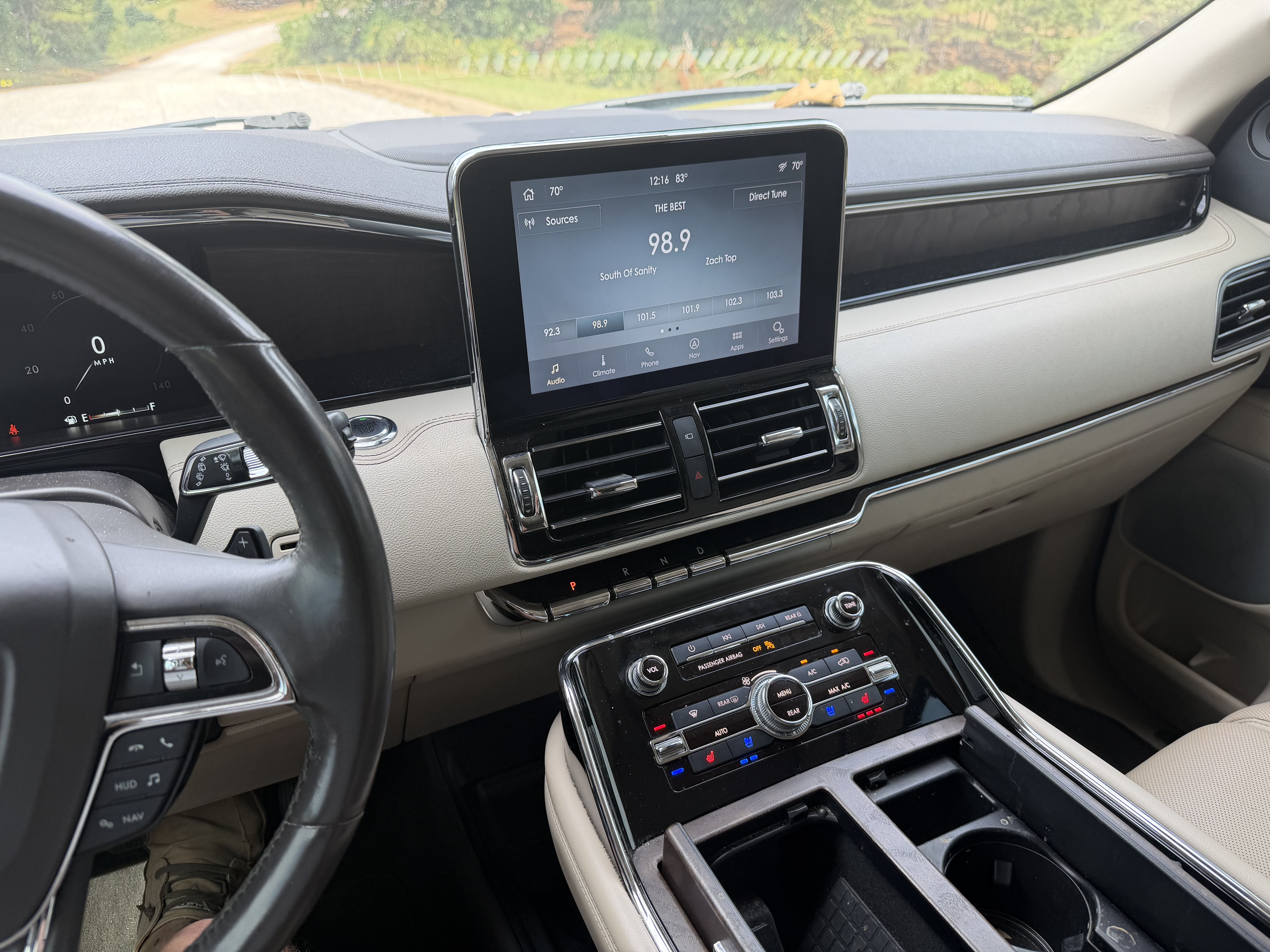 Used 2020 Lincoln Navigator Reserve w/ Luxury Package AWD/4WD image 16