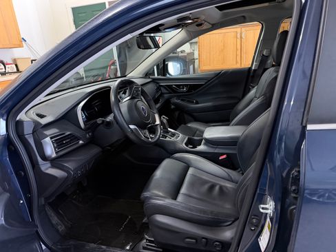 Used 2024 Subaru Outback Limited XT image 4