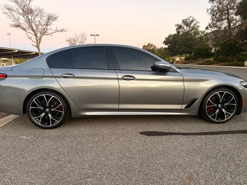 Used 2023 BMW 530i w/ M Sport Package image 12