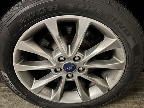 Used 2018 Ford Fusion Energi SE image 11