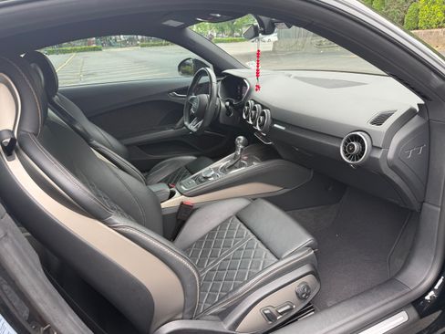 Used 2022 Audi TTS 2.0T Coupe w/ Bronze Package AWD/4WD image 17