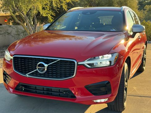 Used 2018 Volvo XC60 T6 R-Design w/ Convenience Package image 10