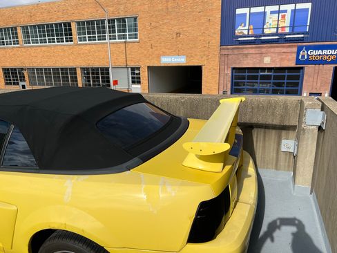 Used 2001 Ford Mustang GT image 30