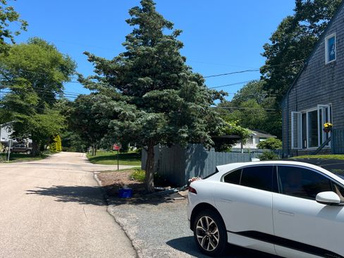 Used 2020 Jaguar I-PACE SE image 8