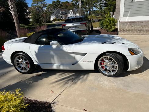 Used 2010 Dodge Viper SRT-10 w/ Protection Group image 15