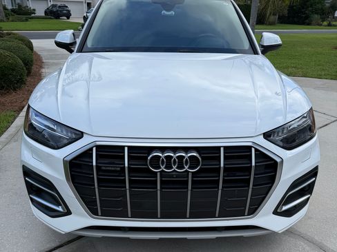 Used 2021 Audi Q5 Prestige w/ Prestige Package AWD/4WD image 4