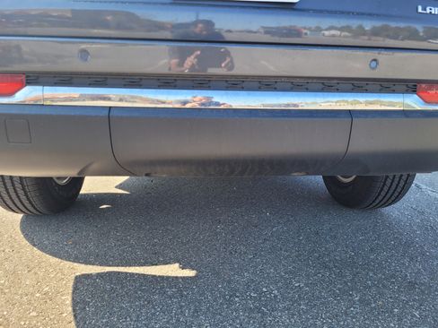 Used 2025 Jeep Grand Cherokee Laredo w/ Trailer Tow Package image 12