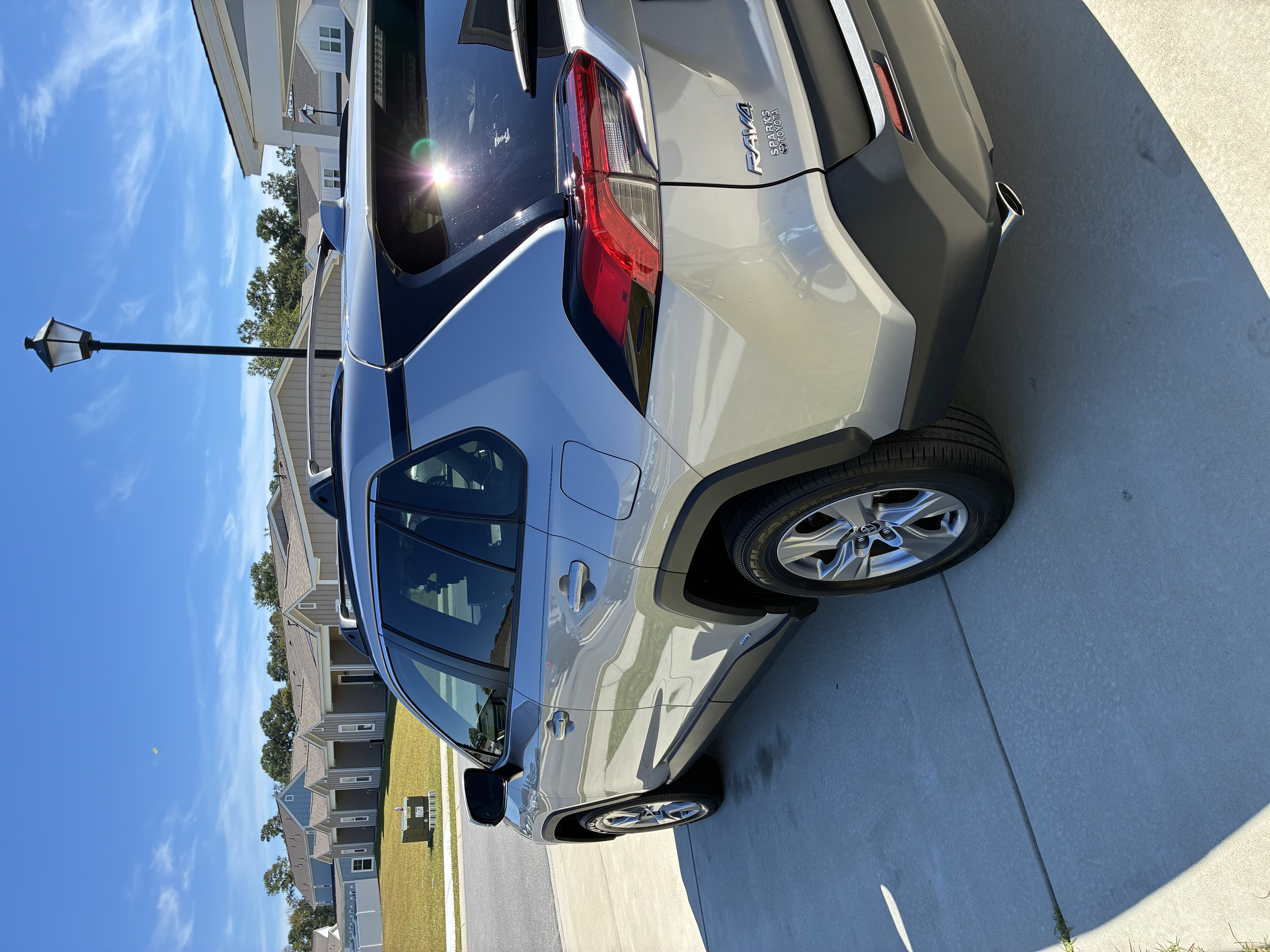 Used 2025 Toyota RAV4 XLE w/ Convenience Package AWD/4WD image 8