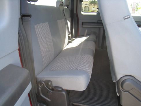 Used 2014 Ford F250 XLT image 12