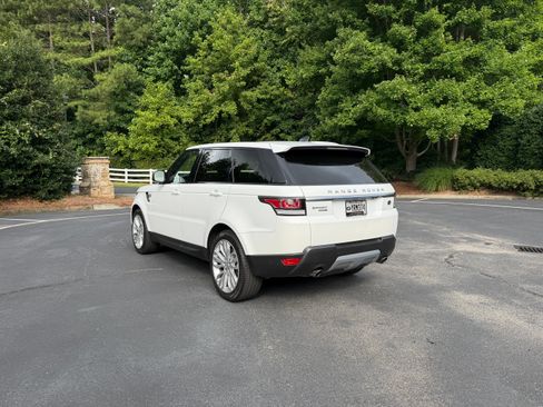 Used 2017 Land Rover Range Rover Sport HSE AWD/4WD image 5