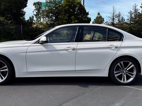 Used 2016 BMW 328i Sedan RWD image 12