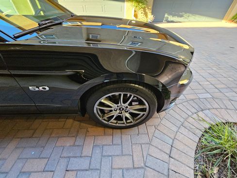 Used 2012 Ford Mustang GT Premium w/ Brembo Brake Pkg image 21