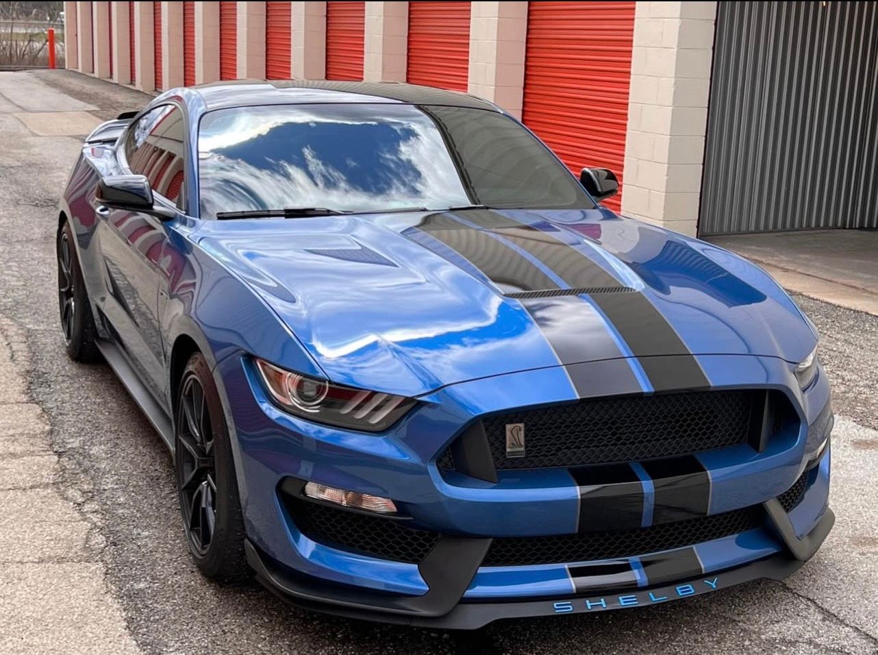 Used 2019 Ford Mustang Shelby GT350 w/ Technology Package RWD image 13