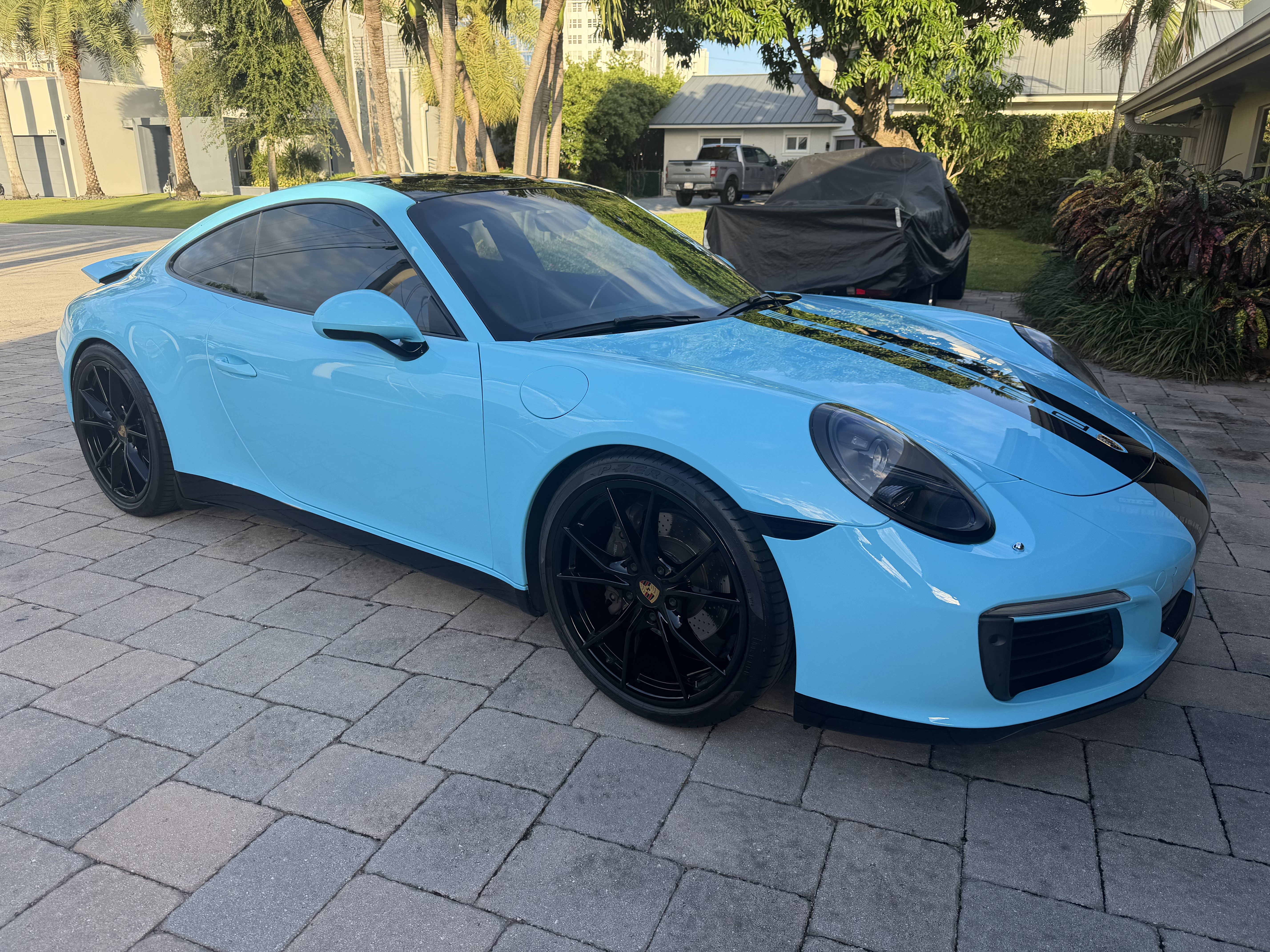 Used 2017 Porsche 911 Carrera RWD image 1