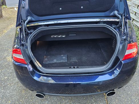 Used 2014 Jaguar XK Convertible RWD image 16