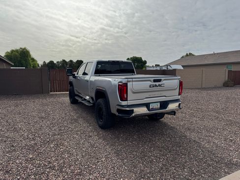 Used 2020 GMC Sierra 3500 SLT w/ SLT Premium Plus Package AWD/4WD image 5