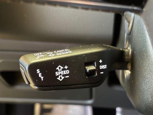 Used 2021 Audi RS 7 Sportback w/ Black Optic Package image 23