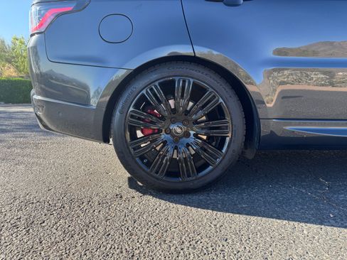 Used 2019 Land Rover Range Rover Sport Supercharged AWD/4WD image 19