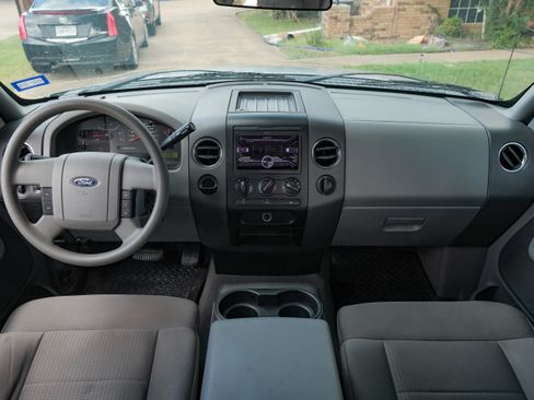 Used 2007 Ford F150 XLT image 26
