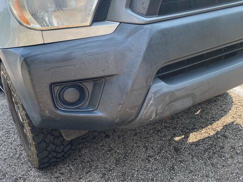 Used 2012 Toyota Tacoma 2WD Regular Cab image 13