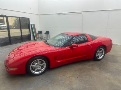 Used 2000 Chevrolet Corvette Coupe w/ Memory Pkg