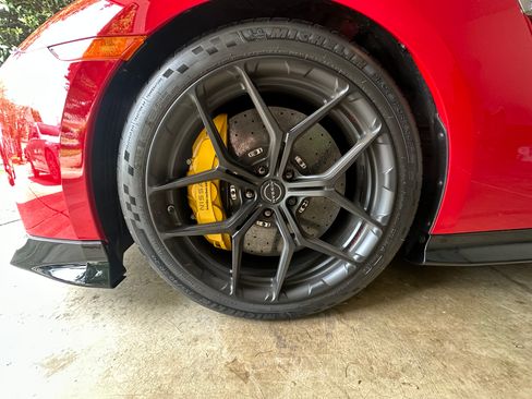 Used 2021 Nissan GT-R Premium AWD/4WD image 4