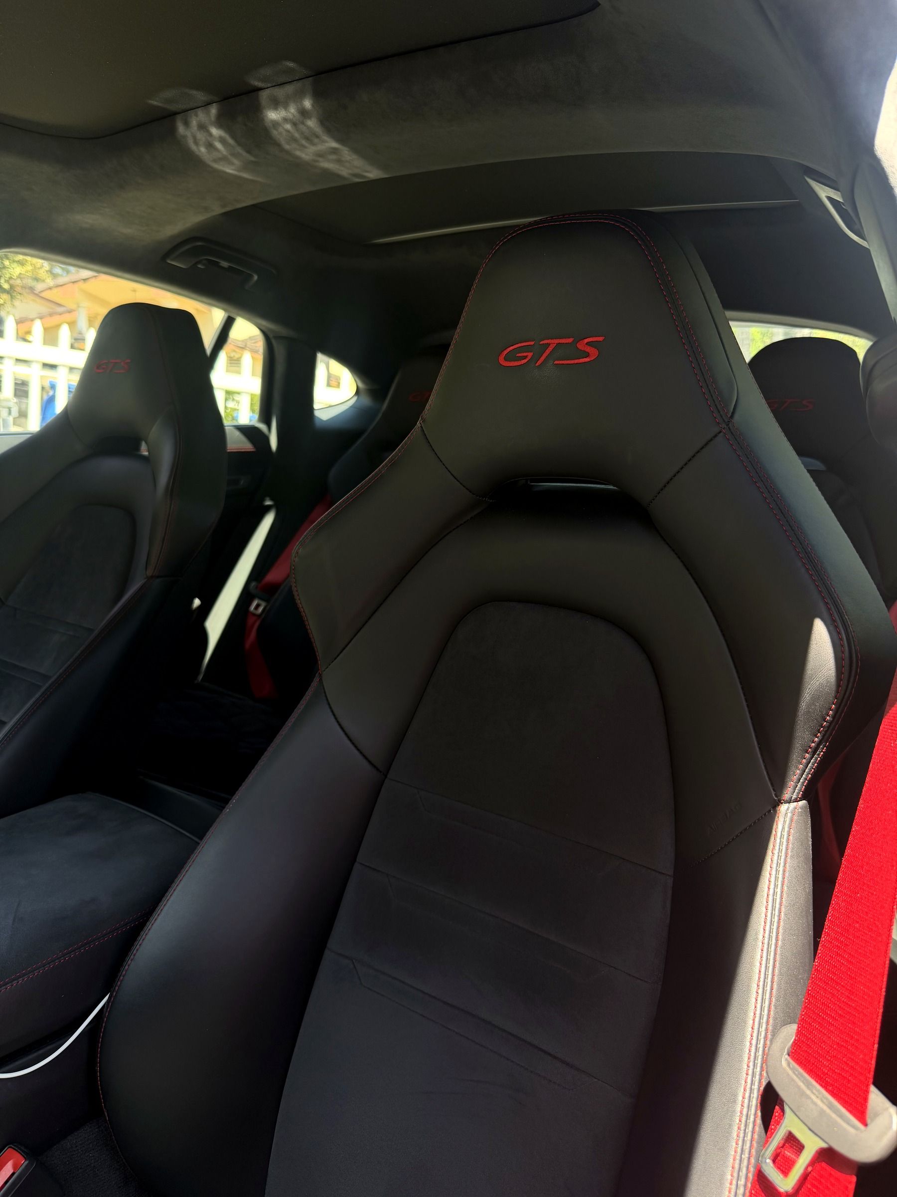 Used 2019 Porsche Panamera GTS AWD/4WD image 8