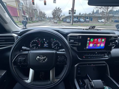 Used 2022 Toyota Tundra SR5 image 14