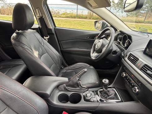 Used 2015 MAZDA MAZDA3 s Grand Touring image 19