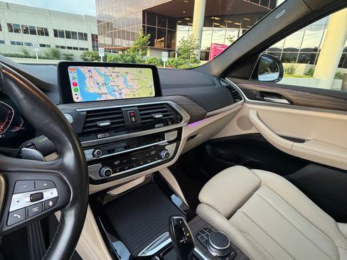 Used 2020 BMW X4 xDrive30i w/ Driving Assistance Package AWD/4WD image 9