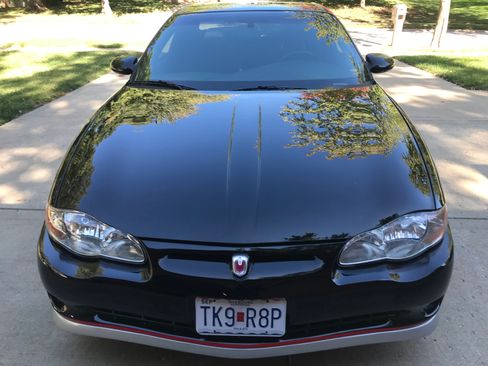 Used 2002 Chevrolet Monte Carlo SS w/ Pace Car Replica Pkg image 8