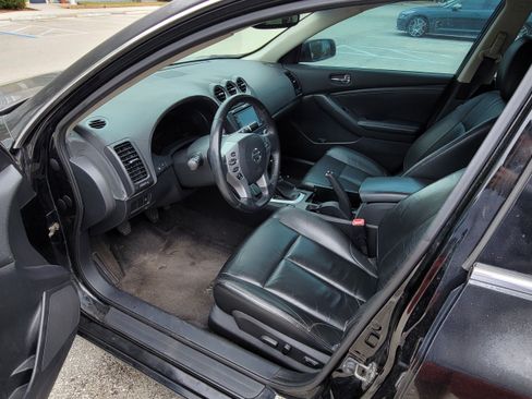Used 2007 Nissan Altima 3.5 SE w/ Technology Pkg image 5