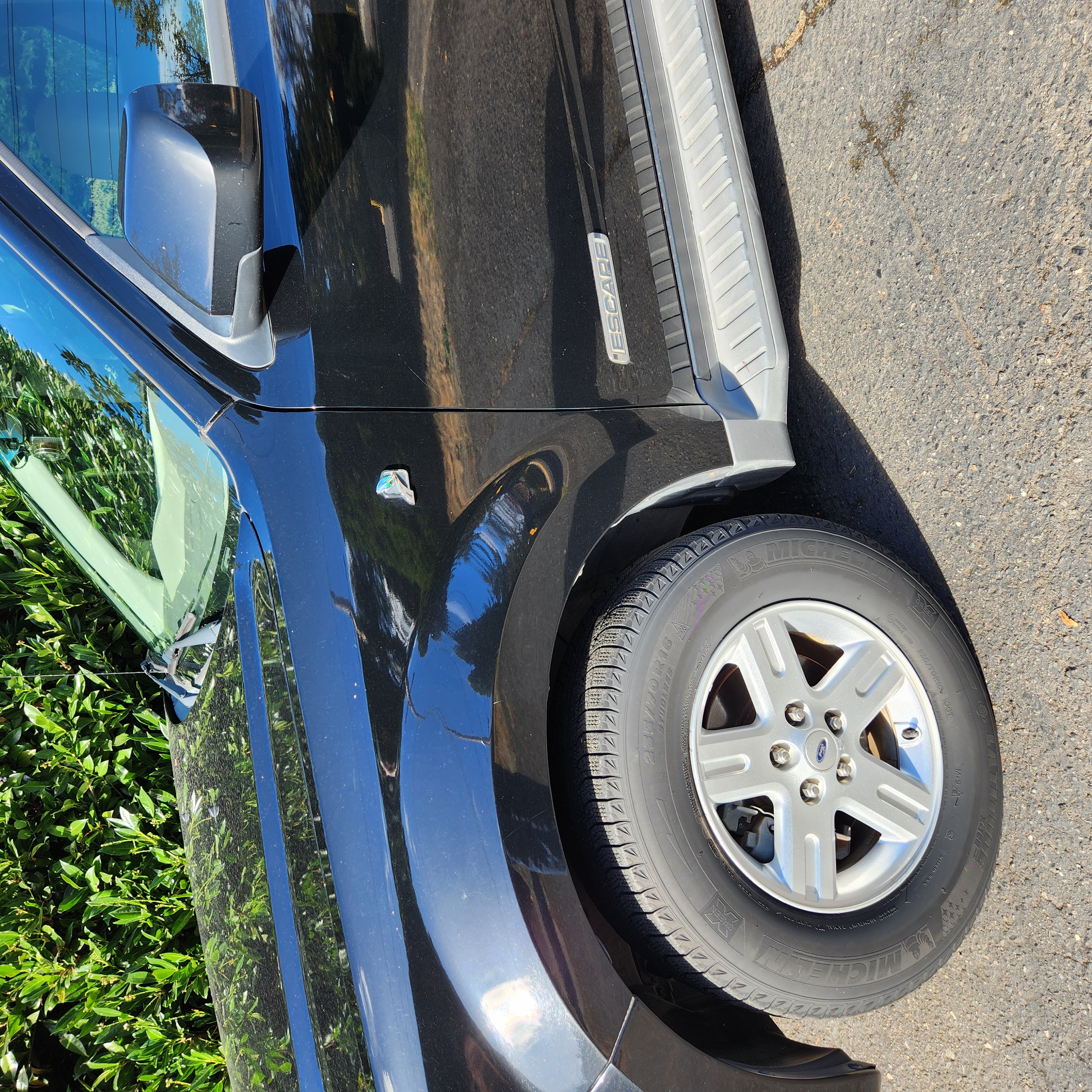 Used 2008 Ford Escape 2WD Hybrid image 9