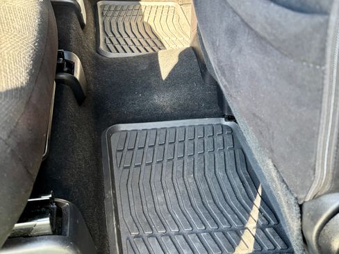 Used 2014 Nissan Rogue SV w/ SV Premium Package image 9