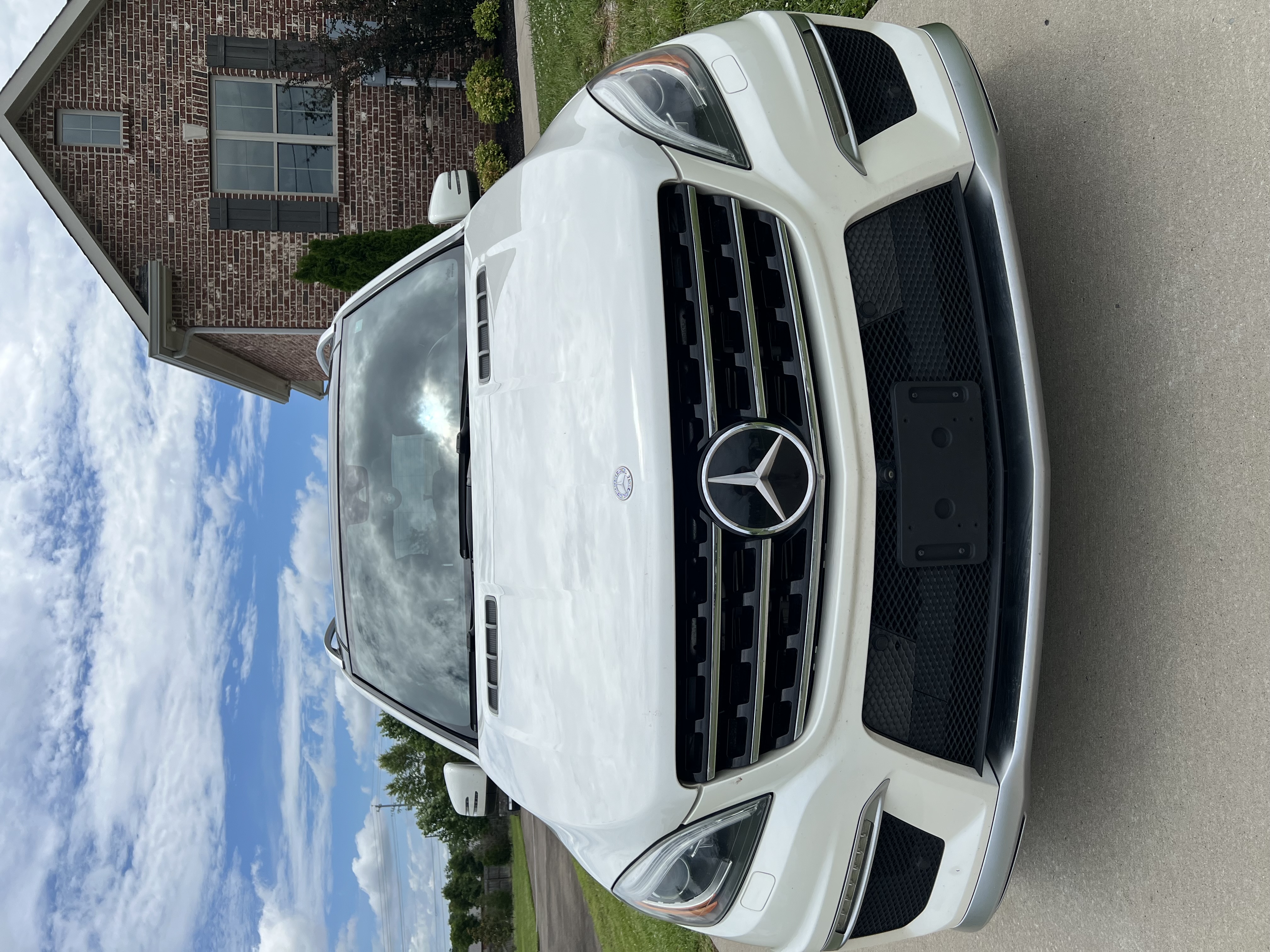 Used 2014 Mercedes-Benz ML 63 AMG 4MATIC image 2