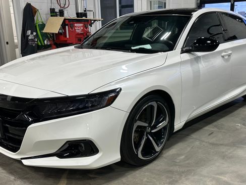 Used 2021 Honda Accord Sport image 1