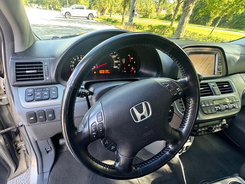 Used 2005 Honda Odyssey Touring image 8