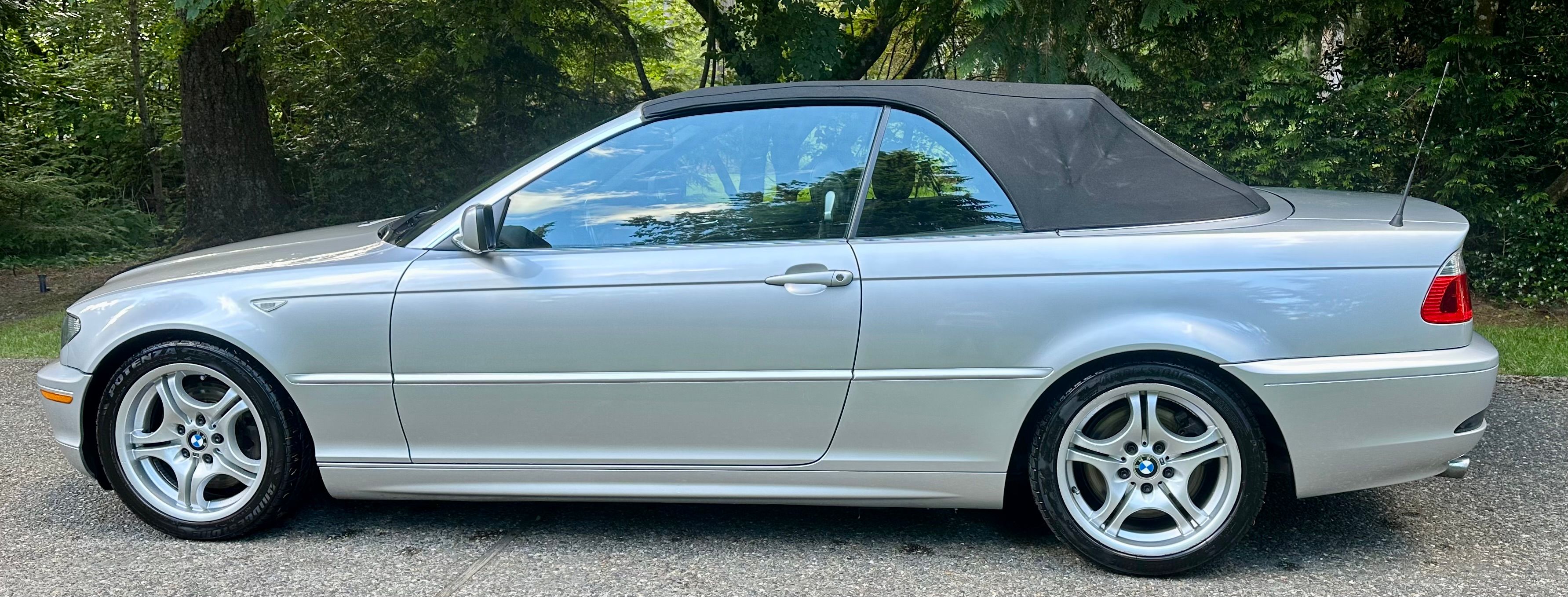 Used 2004 BMW 330Ci Convertible RWD image 10